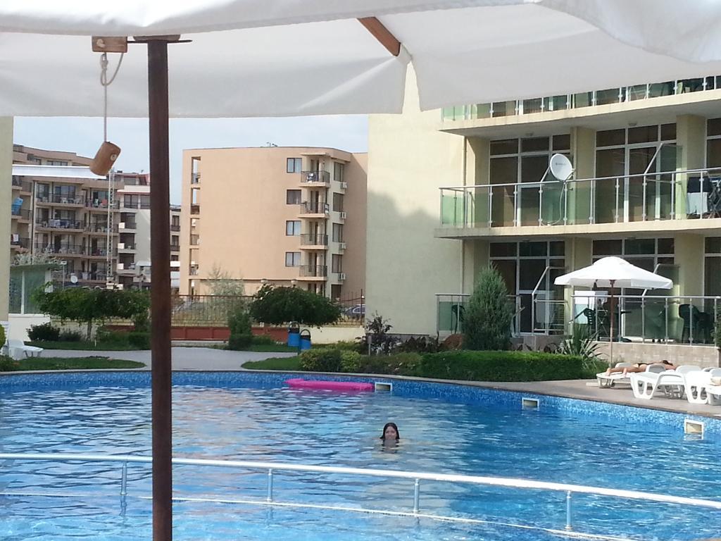 Julia Family - Menada Apartments Sunny Beach Exterior foto